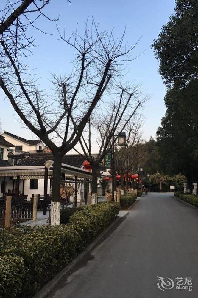 Suzhou Greendoor Resort Hotel Exterior foto